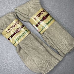 Vintage INTERWOVEN Mens Socks Green Seam Over Calf Acrylic Nylon Sz 10- 13 Beige